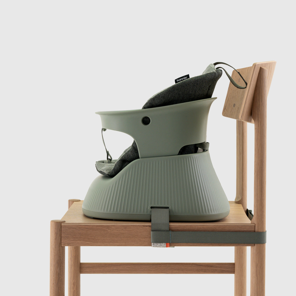 Hannie - The Portable High Chair - Sage Green