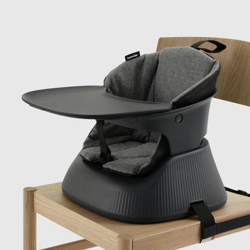 Hannie – De draagbare kinderstoel – Charcoal Black